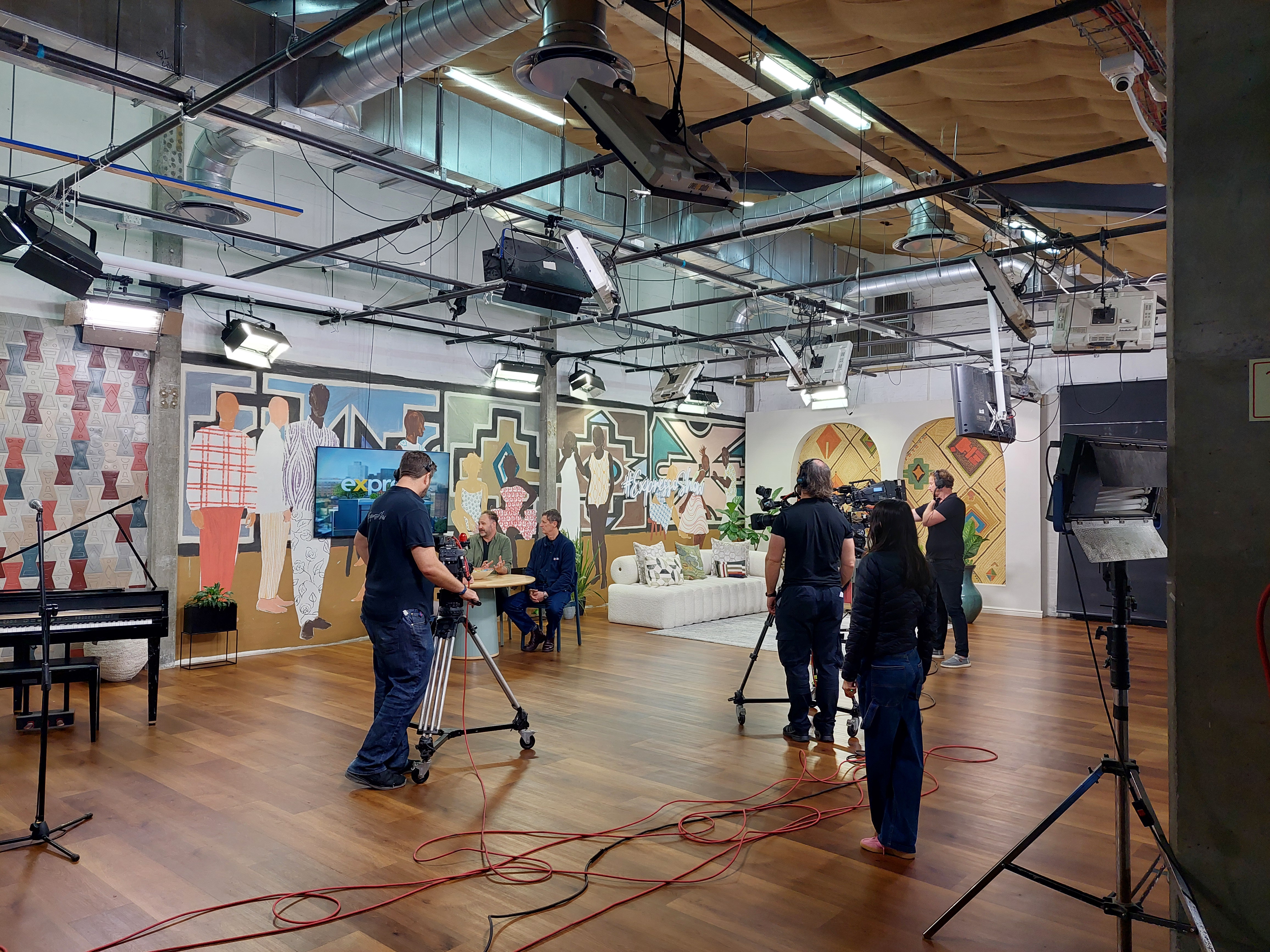 Behind the scenes at the Expresso studio